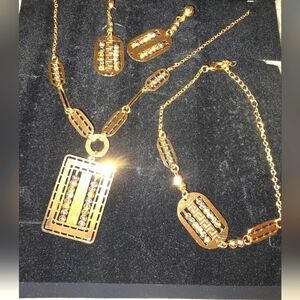 21kgp Dubai Elegant Gold Jewelry Set